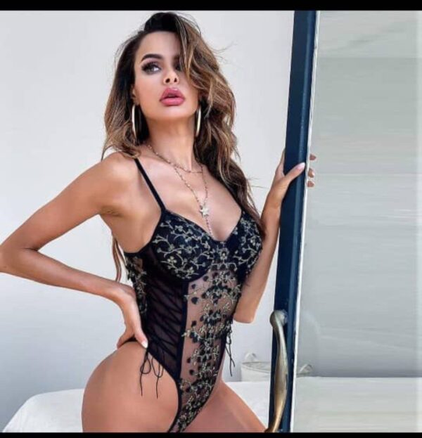 Lingerie (نسخة)